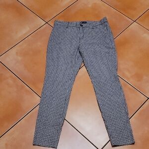 GAP Slim City Black White Pattern Pants 8